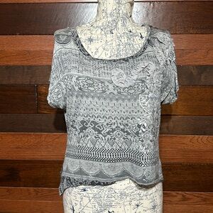 No Brand Tag Scoop Neck Short Sleeve Silvery Gray Lightweight Top